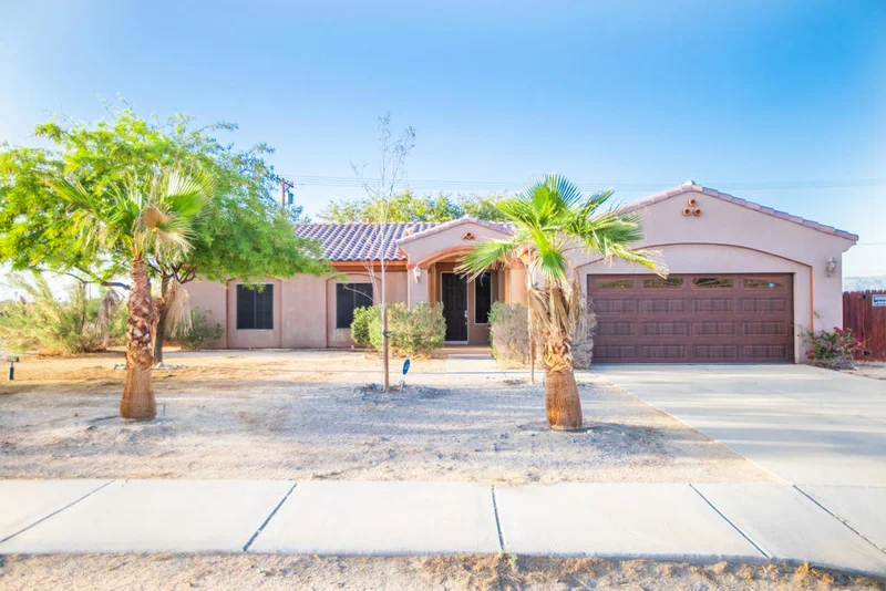 1258 Corvina, Thermal, CA 92274