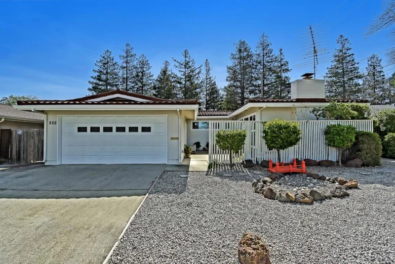 888 Ponderosa, Sunnyvale, CA 94086