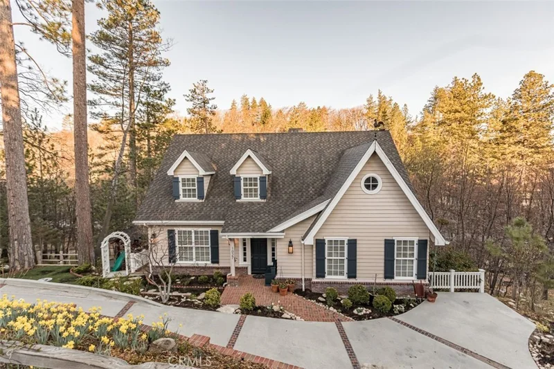 1027 Pintail, Lake Arrowhead, CA 92352