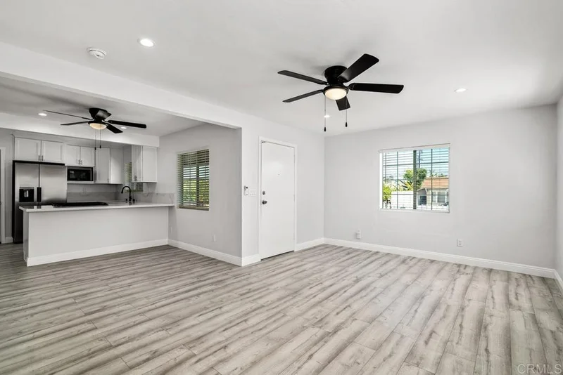 4138 Arbor Vitae Dr, San Diego, CA 92105