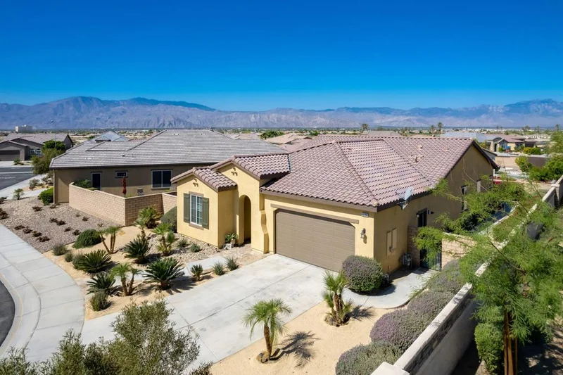 42767 Brienno, Indio, CA 92203