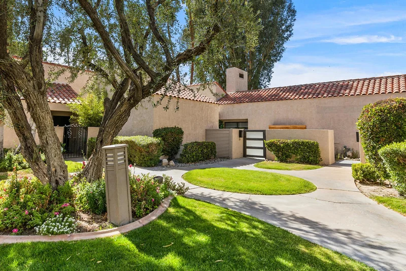 115 Racquet Club, Rancho Mirage, CA 92270