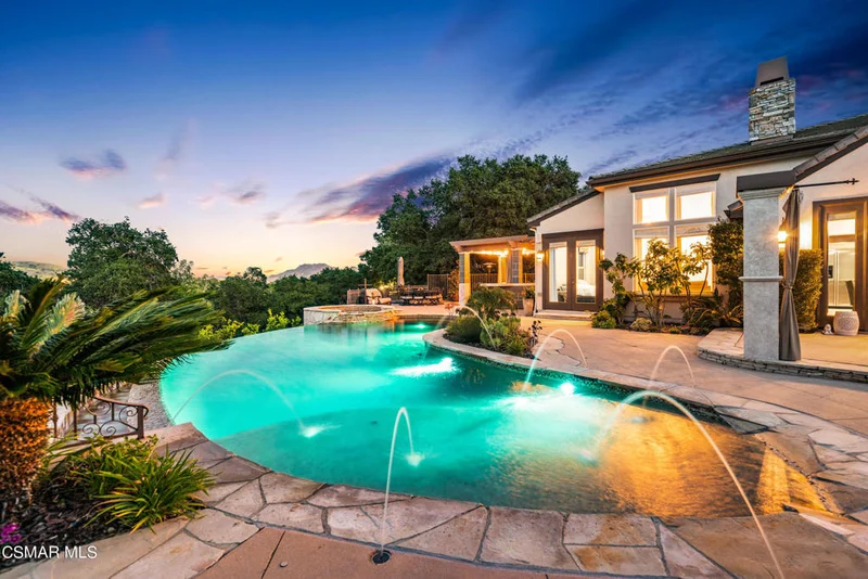 782 Hartglen, Westlake Village, CA 91361
