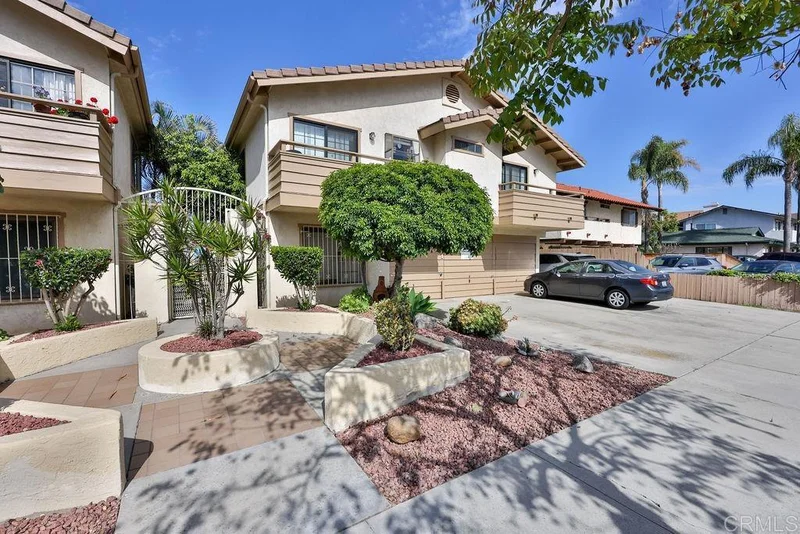 4562 Georgia Strret #8, San Diego, CA 92116