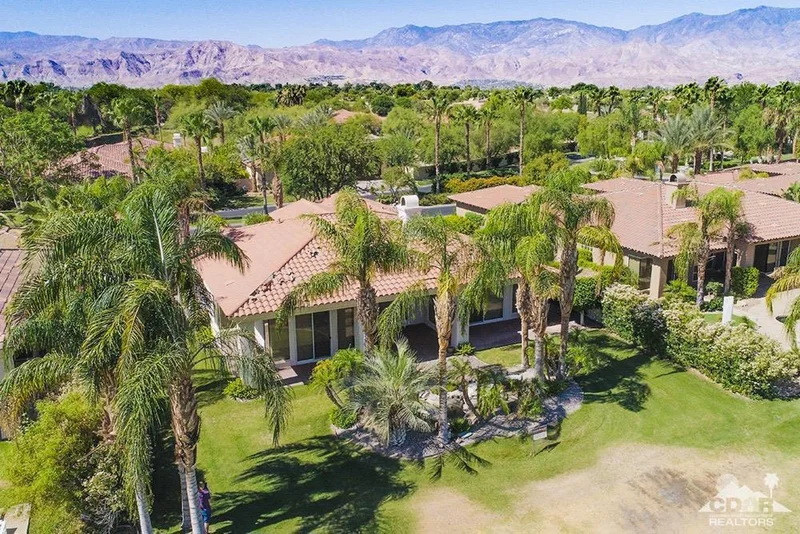 255 Loch Lomond, Rancho Mirage, CA 92270