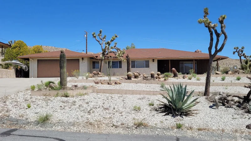 54778 Benecia, Yucca Valley, CA 92284