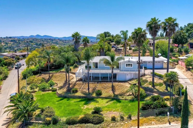 1150 Happy Hill, Vista, CA 92084