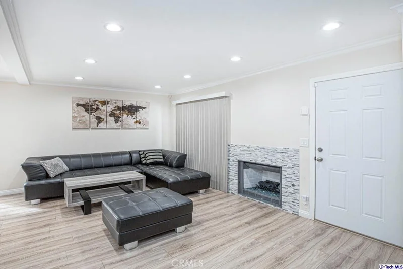 10260 Plainview #32, Tujunga, CA 91042