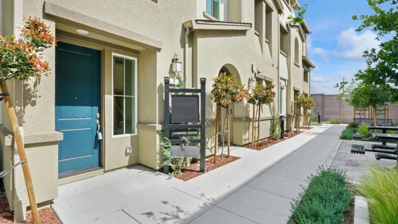 9 Madrid, Redwood City, CA 94063