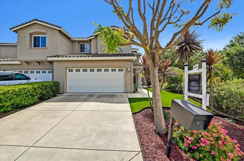 412 Calle Cerro, Morgan Hill, CA 95037