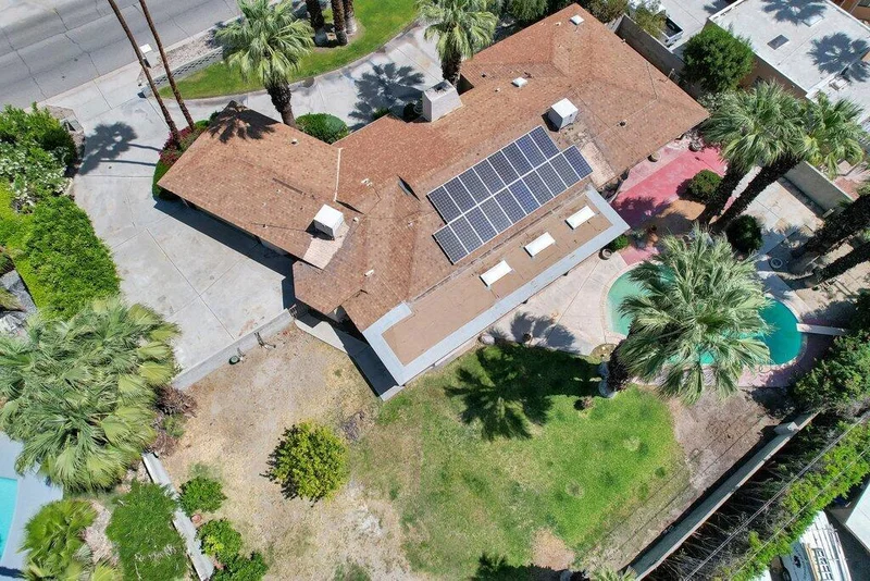 1037 Tamarisk, Palm Springs, CA 92262