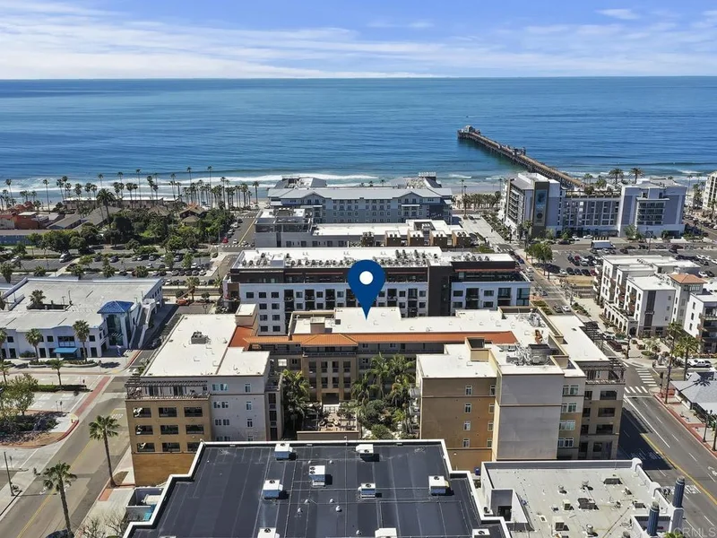 301 Mission Ave #406, Oceanside, CA 92054