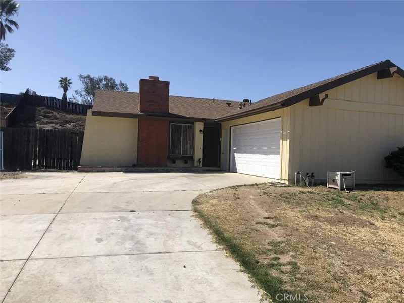 10148 Singleton Way, Riverside, CA 92503