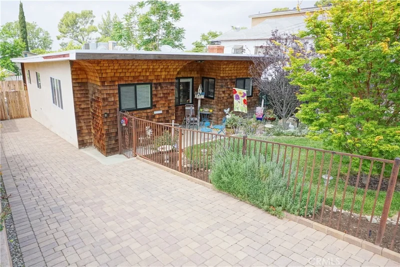 10351 Fairgrove, Tujunga, CA 91042