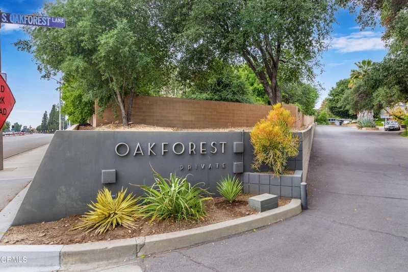 1040 Oak Forest, Pasadena, CA 91107