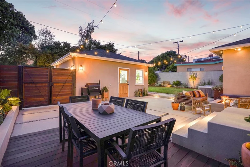 5601 Carson, Torrance, CA 90503