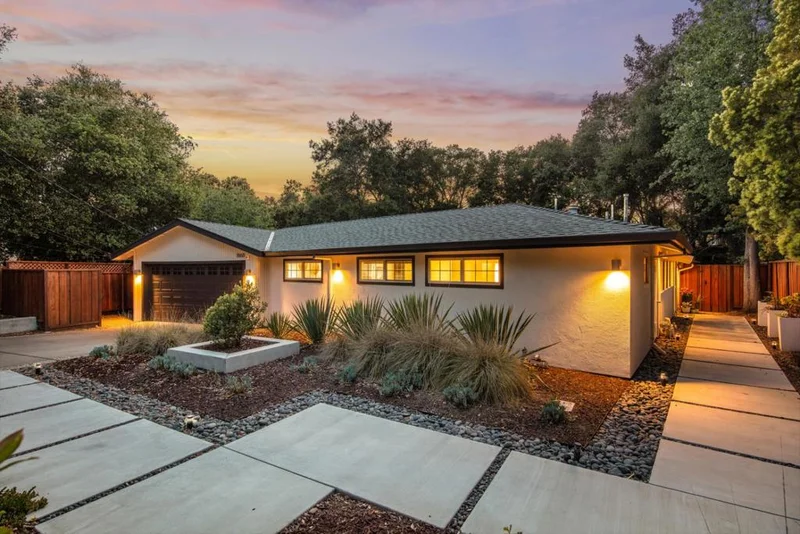 18611 Montpere, Saratoga, CA 95070