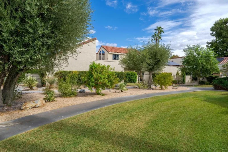 427 Forest Hills, Rancho Mirage, CA 92270