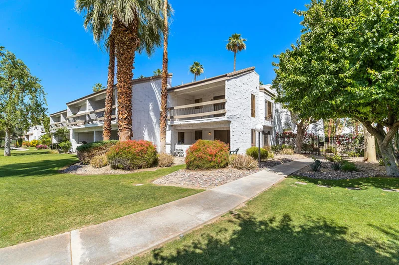 5175 Waverly #F59, Palm Springs, CA 92264