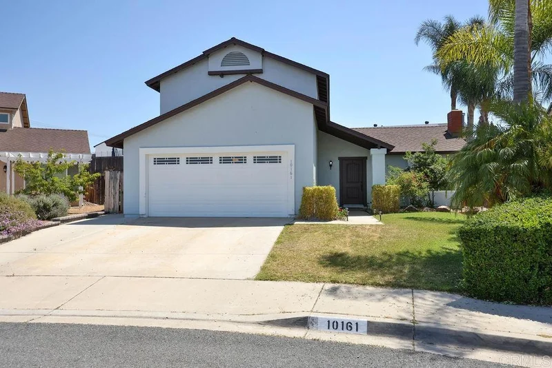 10161 Glendon, Santee, CA 92071