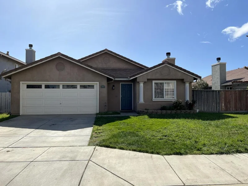 517 Burke, Soledad, CA 93960