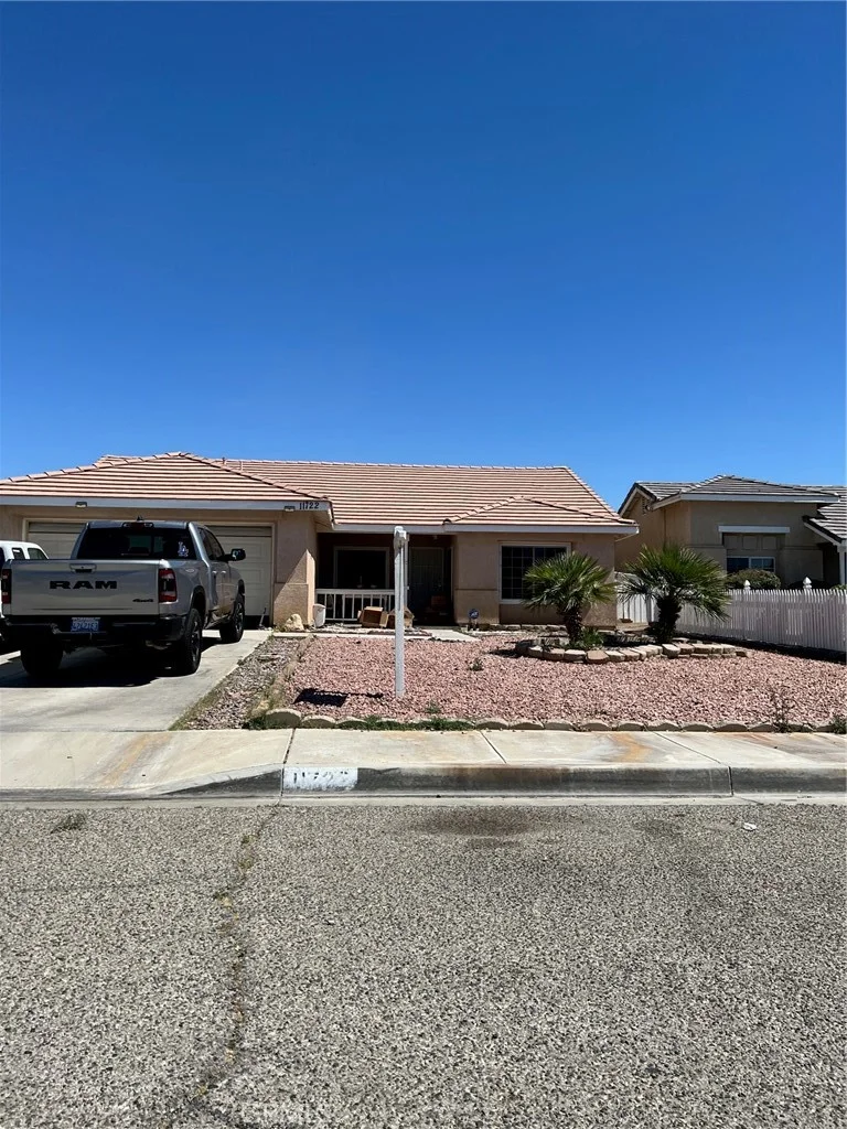 11722 Oxford, Adelanto, CA 92301