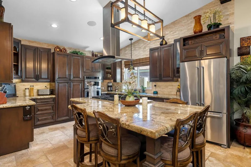 45350 Palmwood, Indio, CA 92201