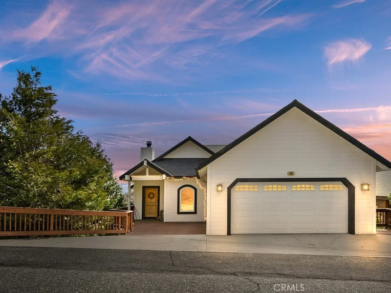 901 Del Norte, Lake Arrowhead, CA 92352