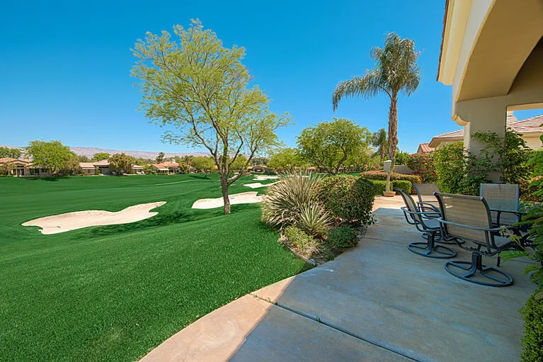 870 Hawk Hill, Palm Desert, CA 92211