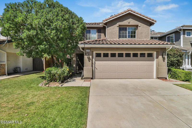1247 Hobbit, Simi Valley, CA 93065