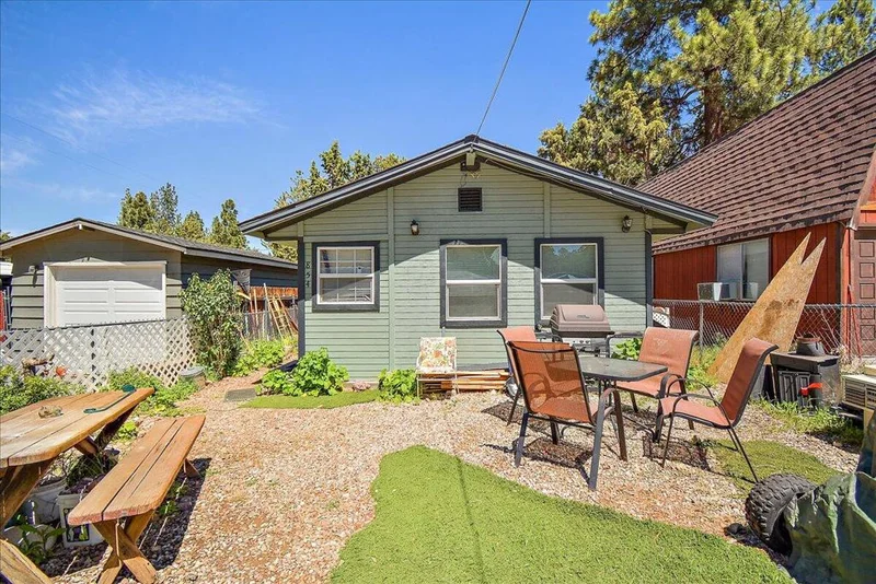 854 Norwood, Big Bear, CA 92314