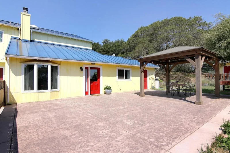 620 Hidden Valley Road, Royal Oaks, CA 95076