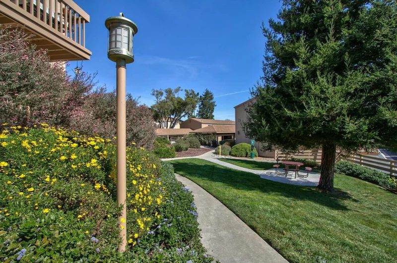 300 Glenwood #159, Monterey, CA 93940