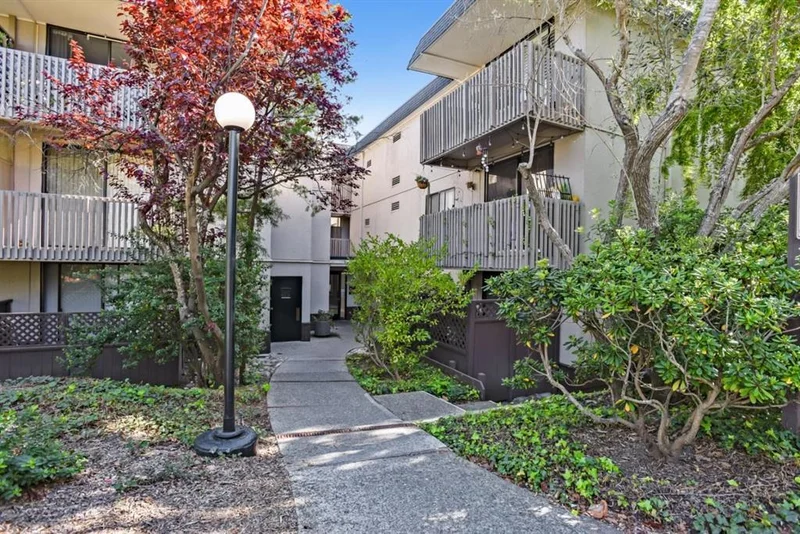 1123 Shelter Creek, San Bruno, CA 94066