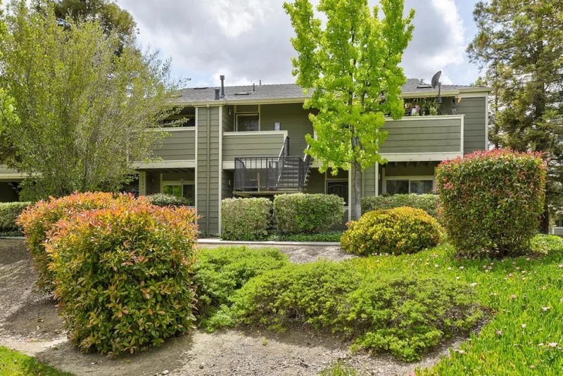 91 Castlebridge, San Jose, CA 95116