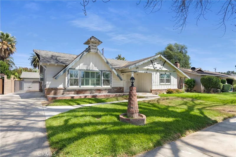 5246 Brighton Drive, Riverside, CA 92504