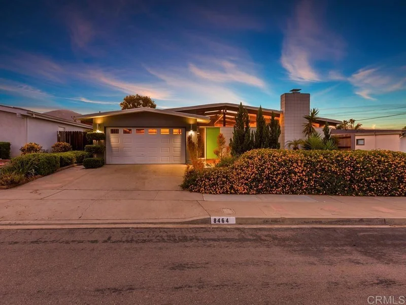 8464 Jackie, San Diego, CA 92119