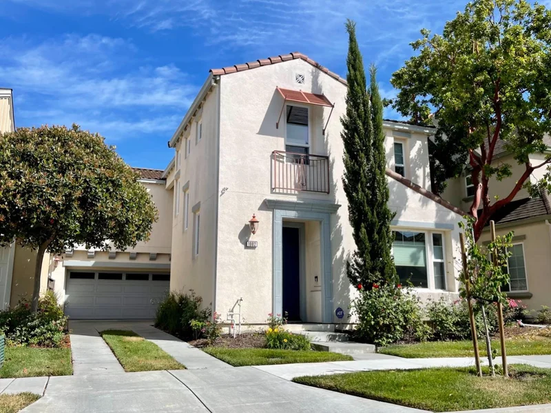 1002 Brackett, Santa Clara, CA 95054