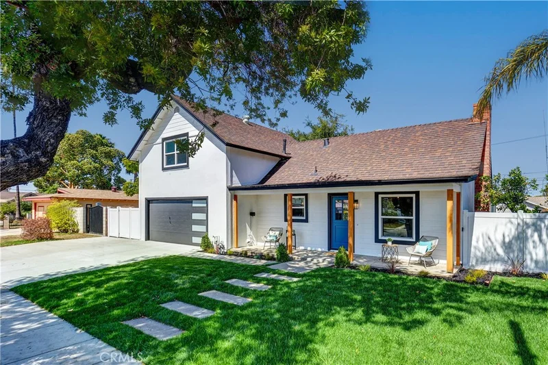 3020 Buchanan, Costa Mesa, CA 92626