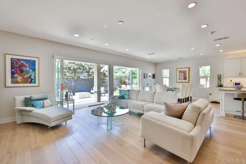 185 Coral Cove Way, Encinitas, CA 92024