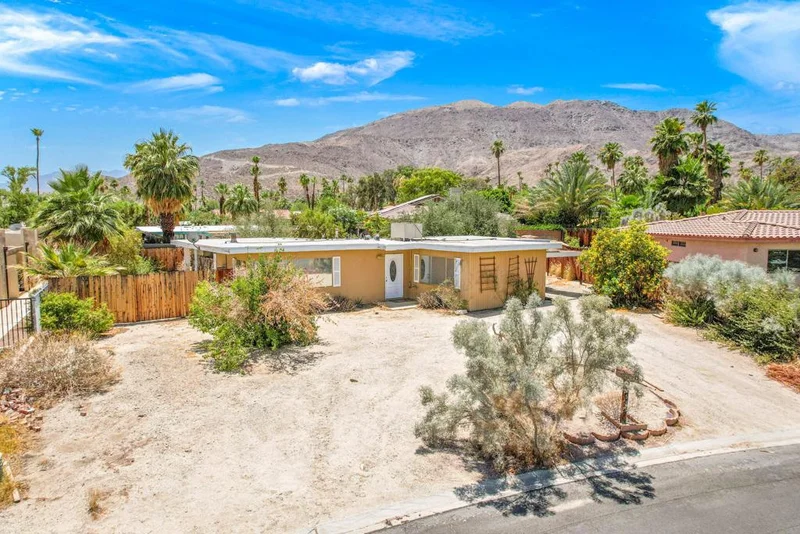 42588 Rancho Mirage Lane, Rancho Mirage, CA 92270