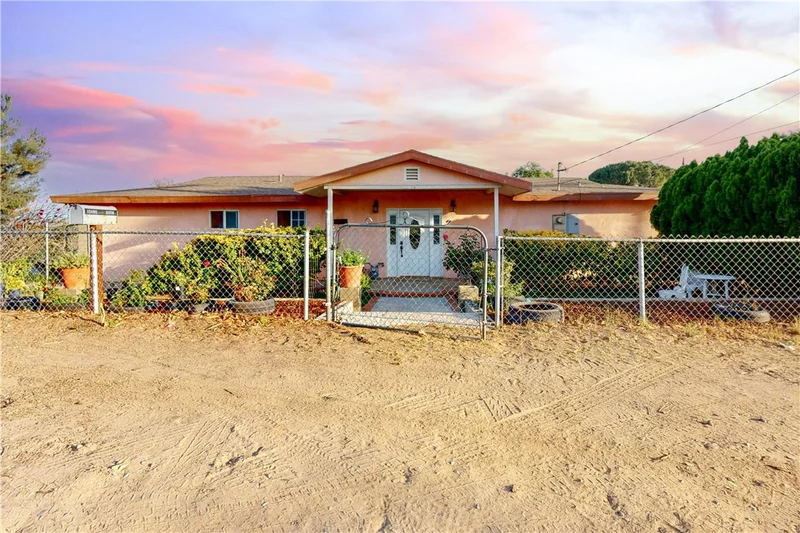 10490 60th, Jurupa Valley, CA 91752