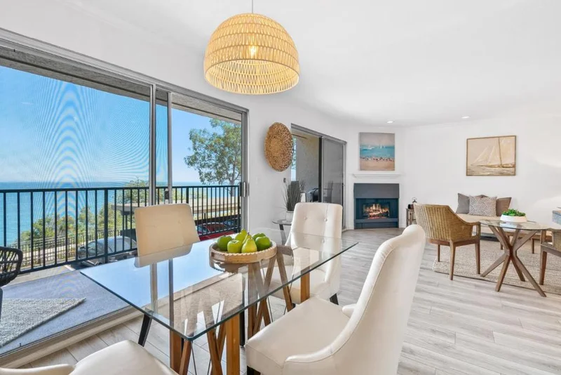 870 Park #110, Capitola, CA 95010