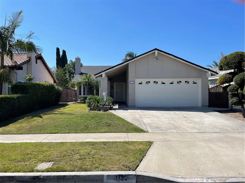 1122 Alton, Santa Ana, CA 92707