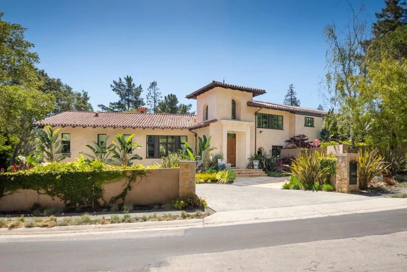 1005 Black Mountain, Hillsborough, CA 94010