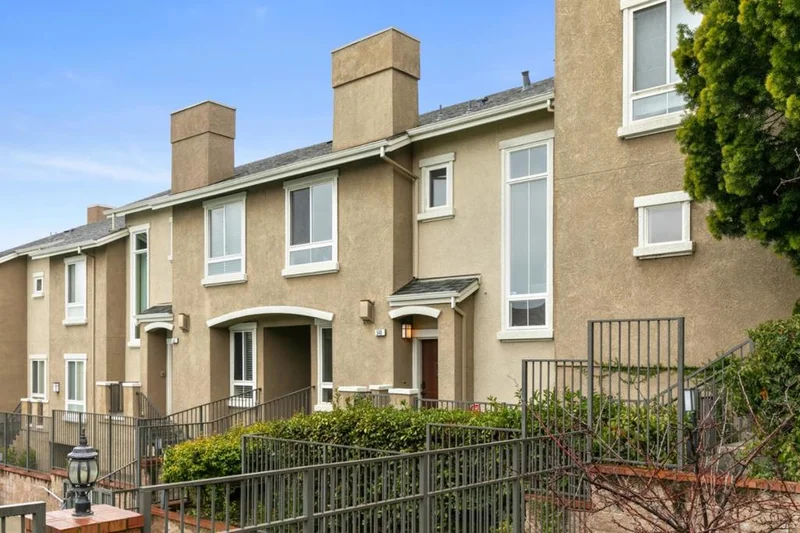 548 King George, San Jose, CA 95136