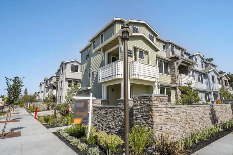 513 Cleveland, Redwood City, CA 94062