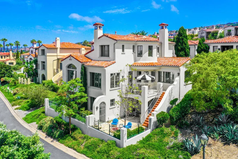 104 Sidney Bay, Newport Coast, CA 92657