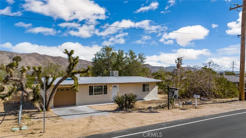 56156 Onaga, Yucca Valley, CA 92284