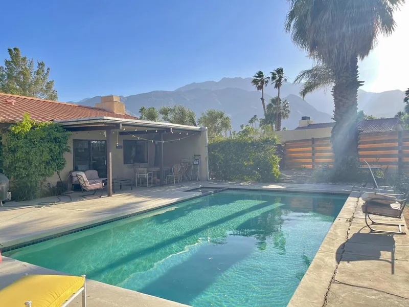1170 El Conquistador, Palm Springs, CA 92262